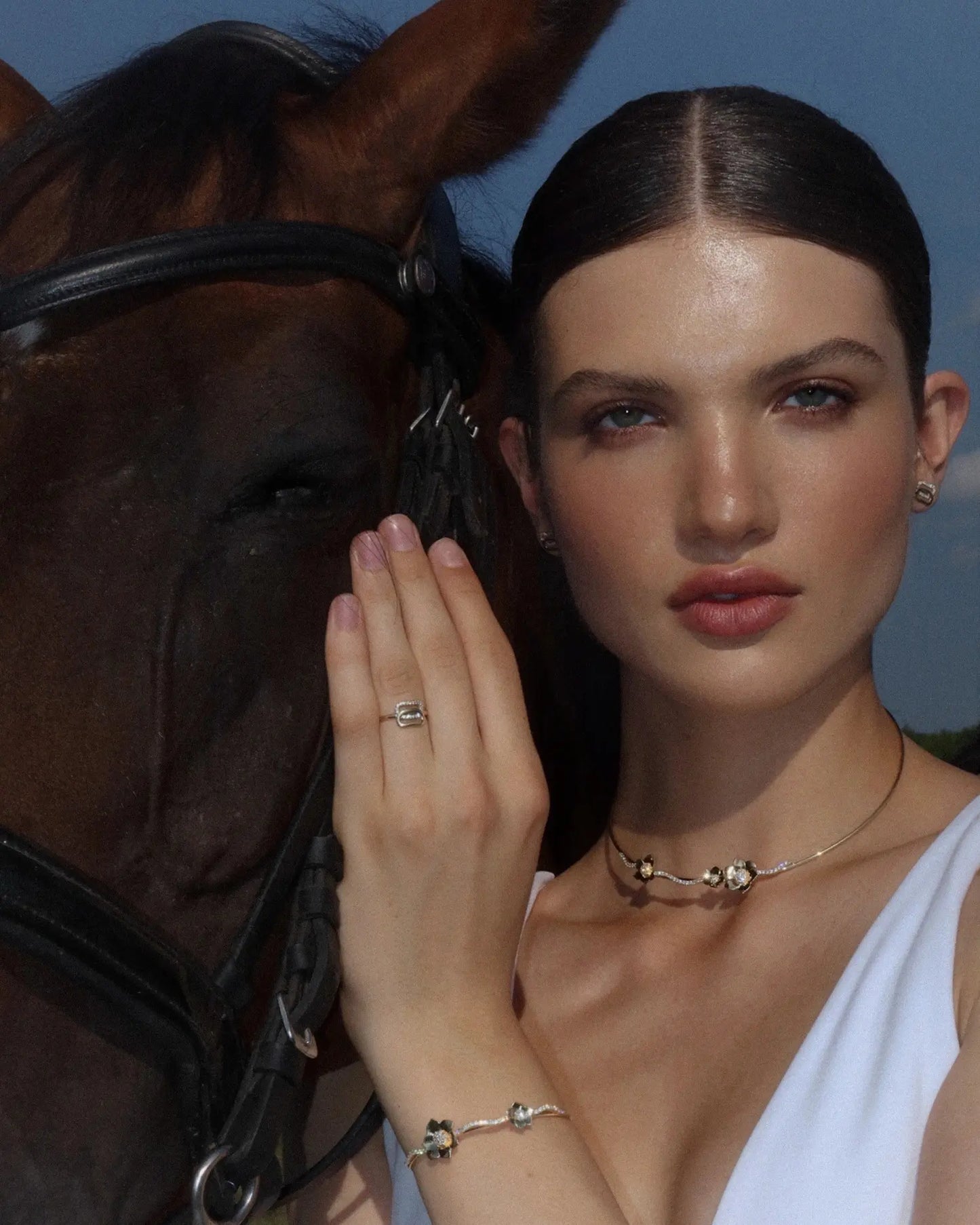 Золотий браслет-вінок Анемона