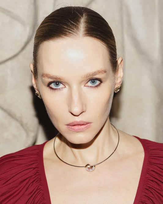 Золотий чокер Марія