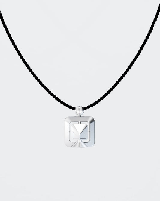 Золота підвіска ORA