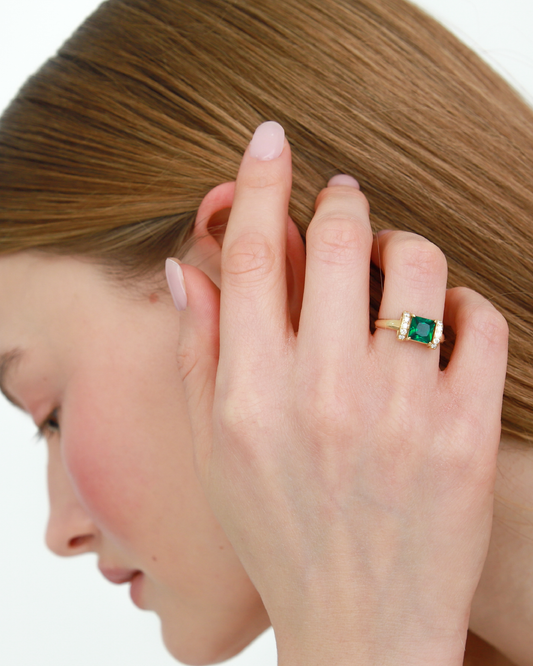 Золота каблучка Есмеральда