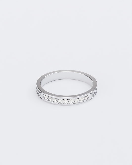 Гуцульська обручка з діамантами