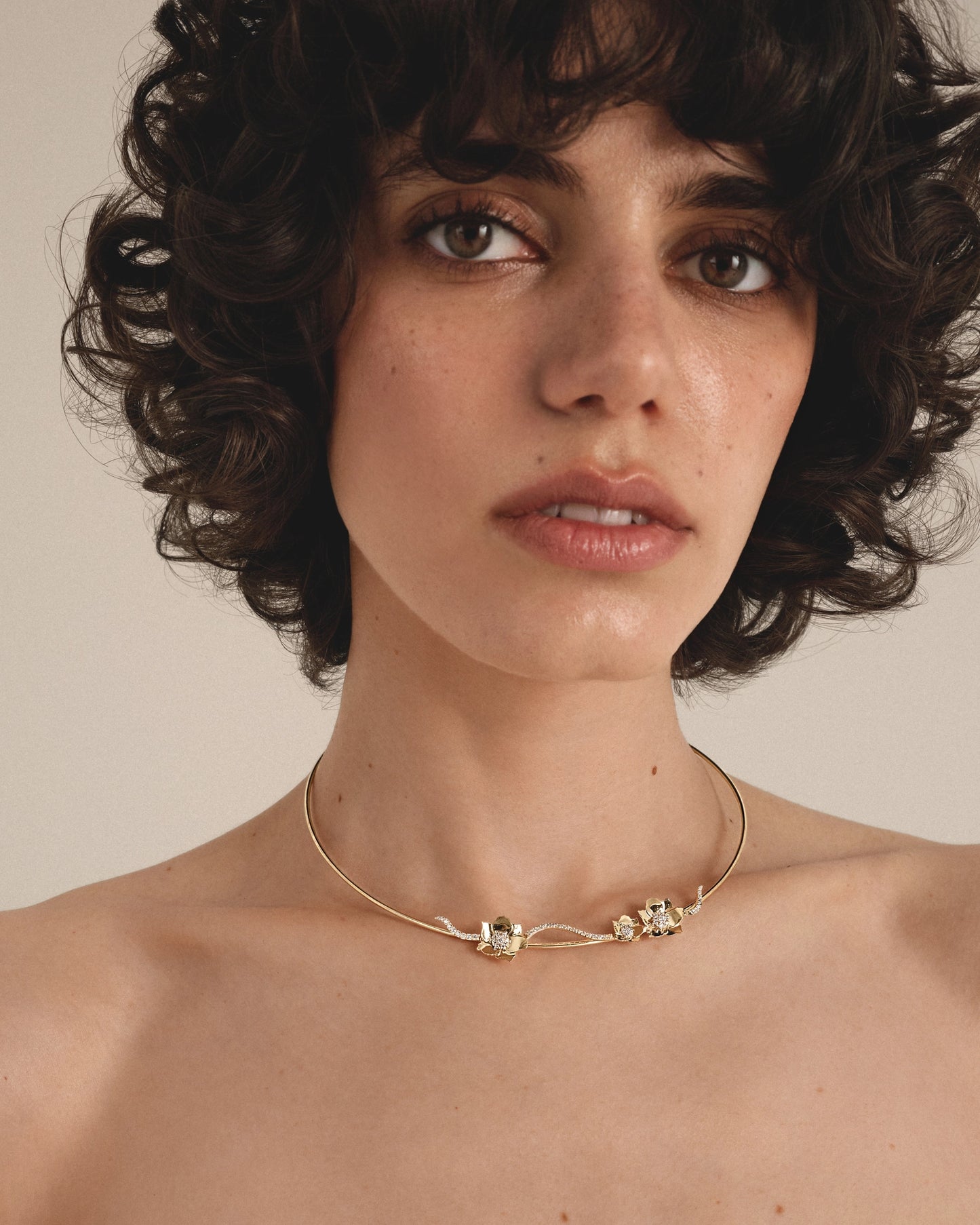 Золоте кольє-вінок Анемона