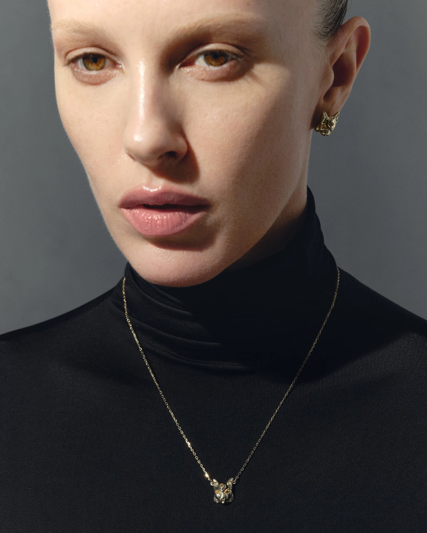 Золоте кольє Рись