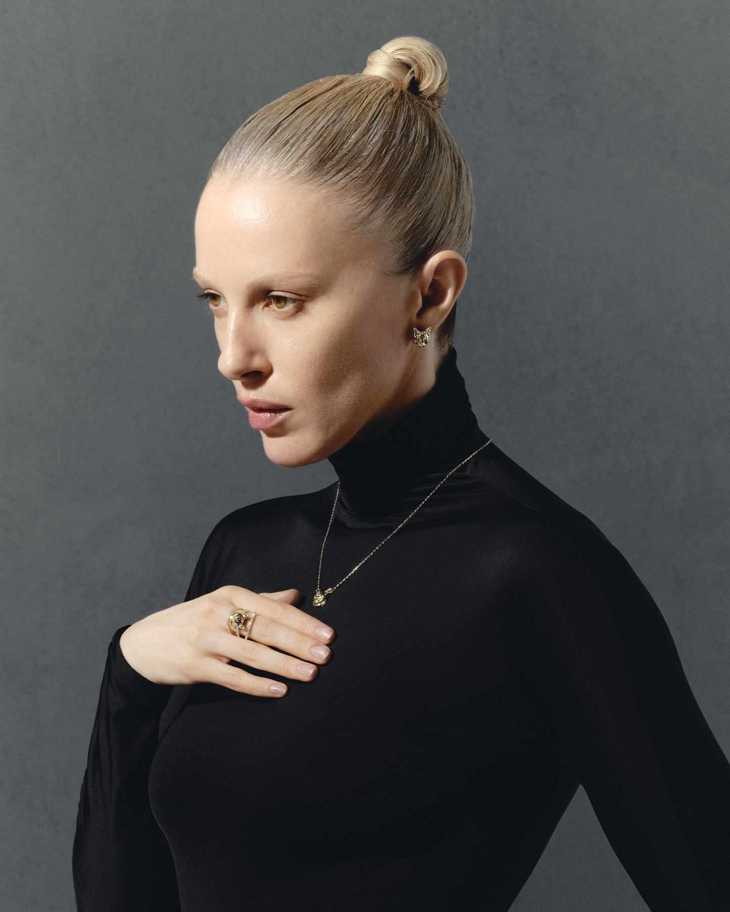 Золоте кольє Рись