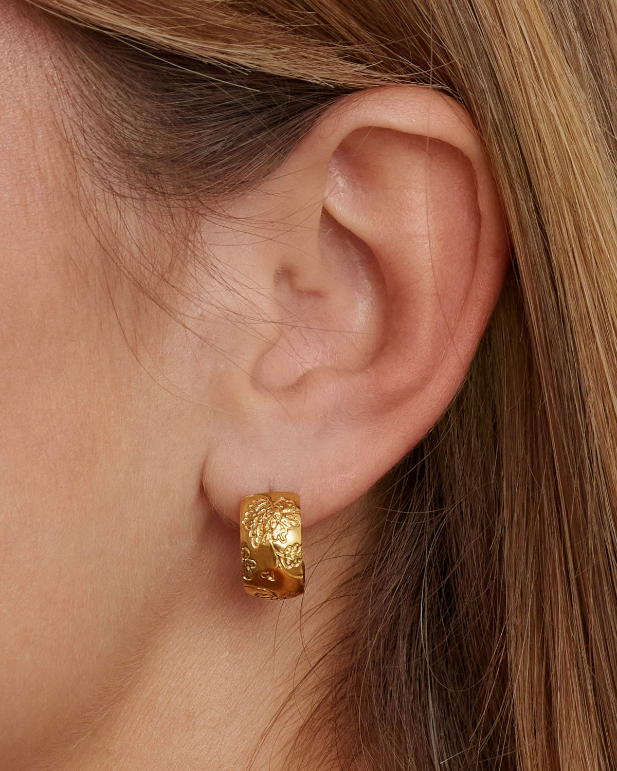 Золоті пусети Bloom