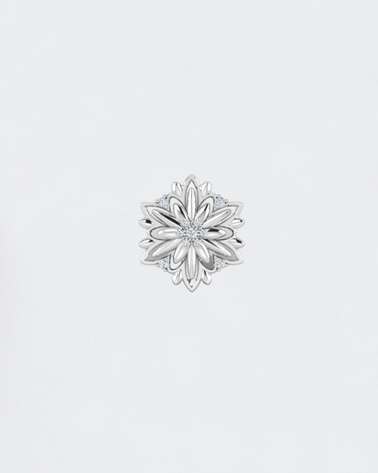 Золота брошка Едельвейс з діамантами