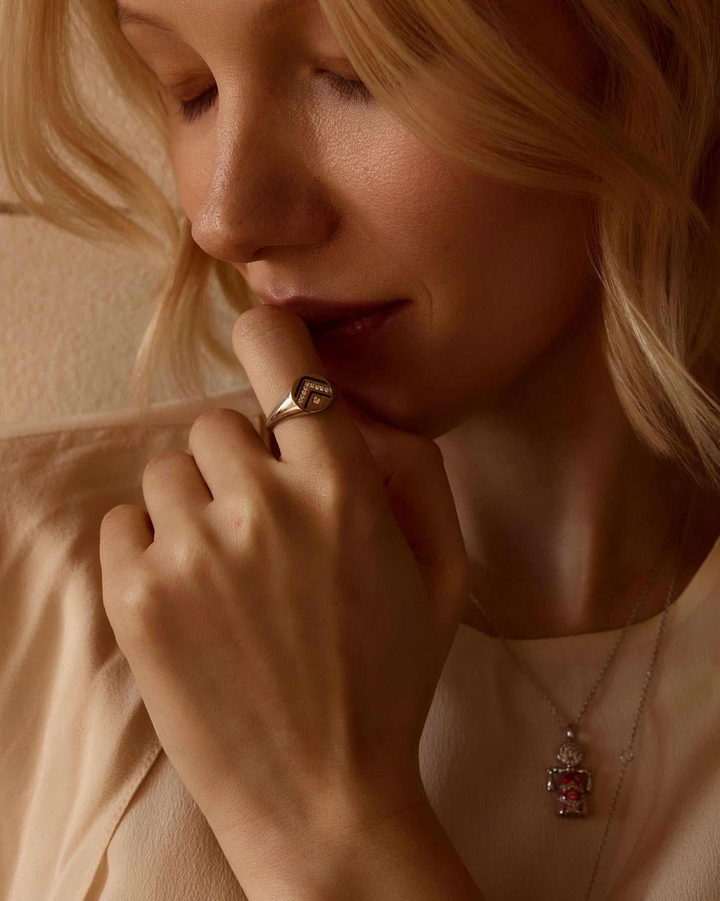 Лялька-мотанка Кольори Роду