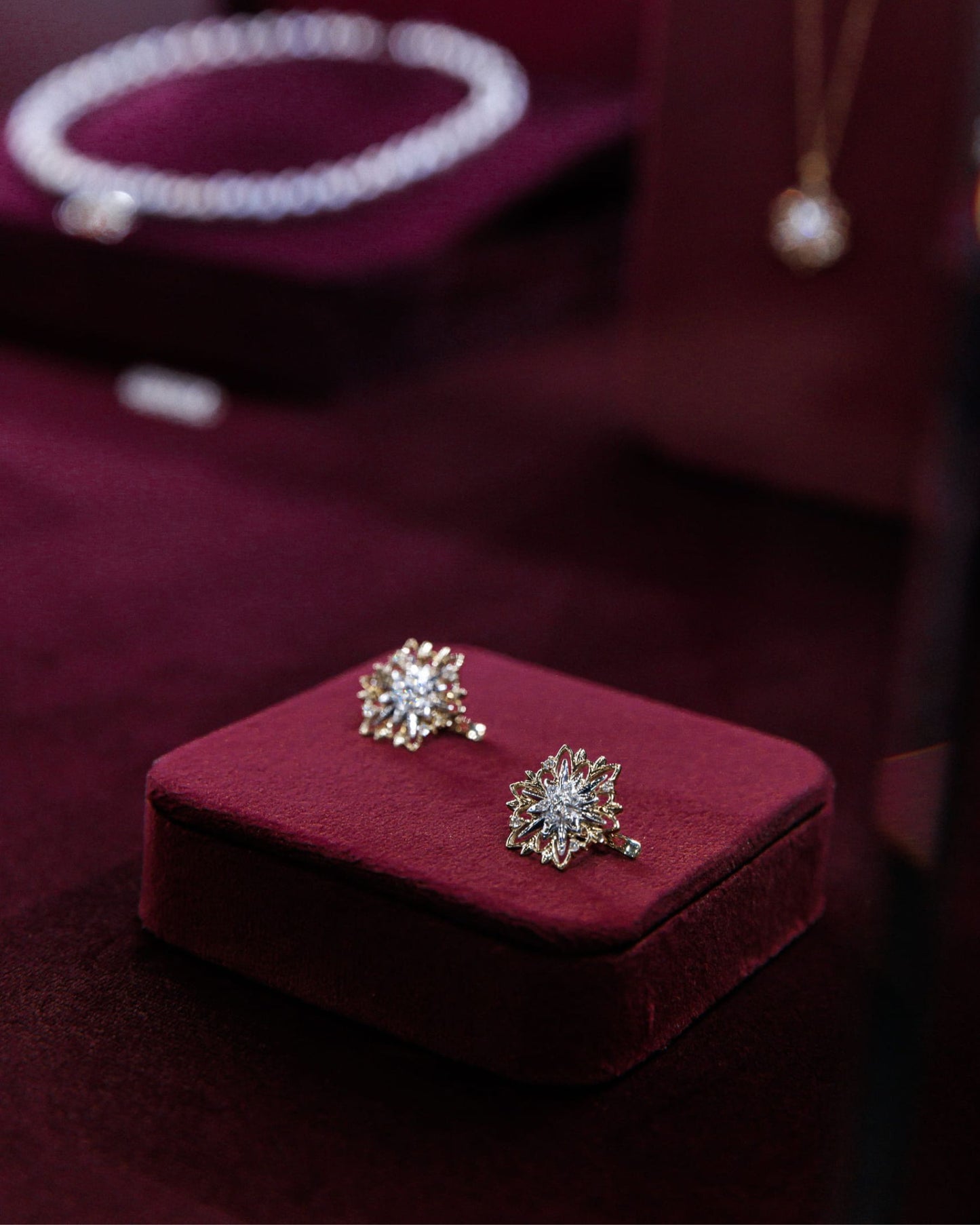 Золотий набір Едельвейс з діамантами